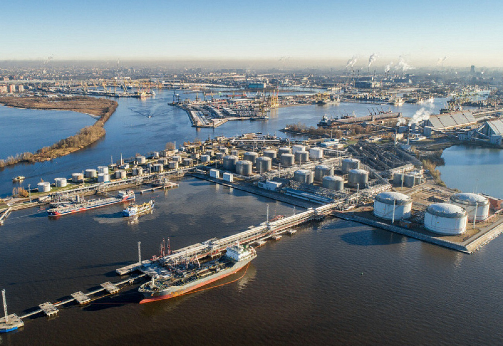 Oil terminal of Saint-Peterburg. (JSC PNT) 