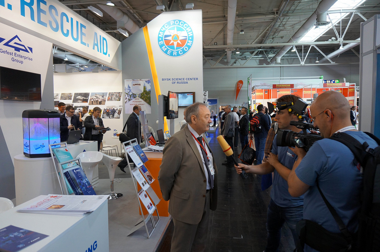 "Gefest" stands attract the attention of journalists and visitors of the exhibition.